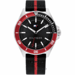 Tommy Hilfiger 1792010 Logan férfi karóra, ezüst színű, fekete számlappal, Miyota 2036 Quartz szerkezettel.